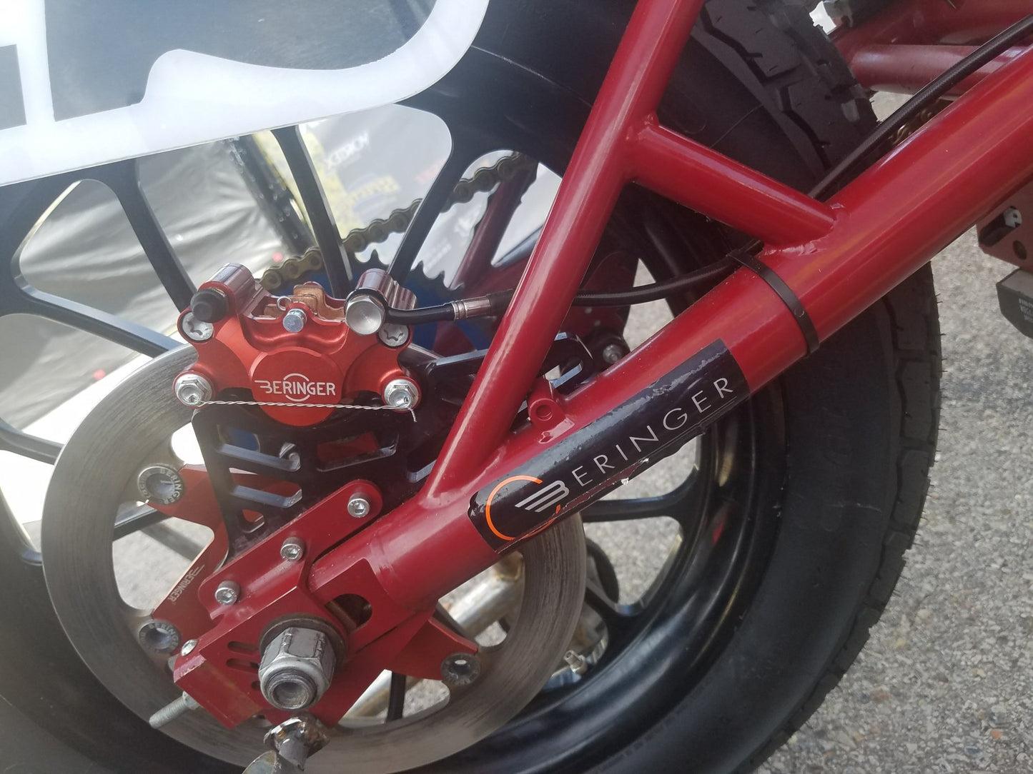 Beringer 2 Piston Caliper 84mm Mount