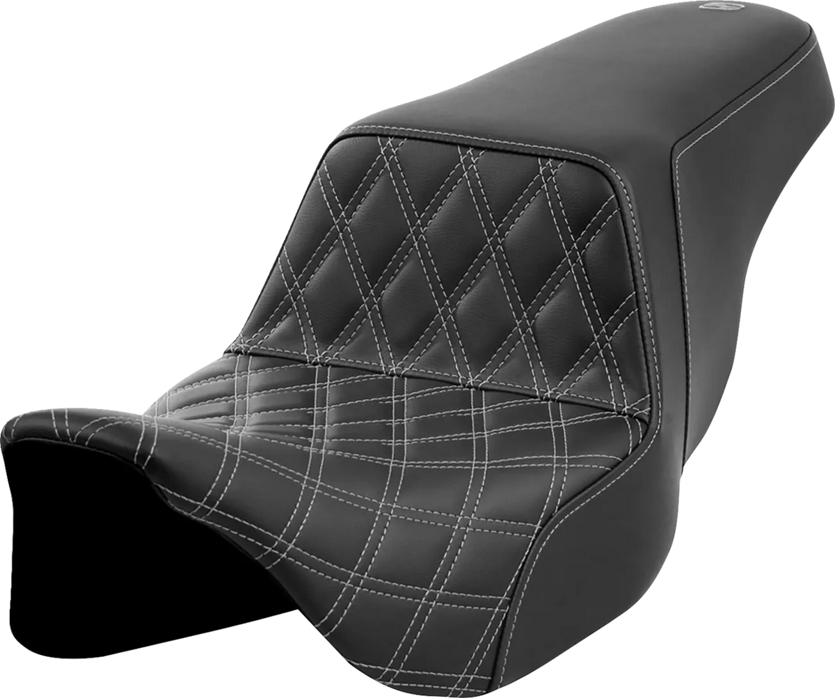 Lattice Stitch Step-Up Seat