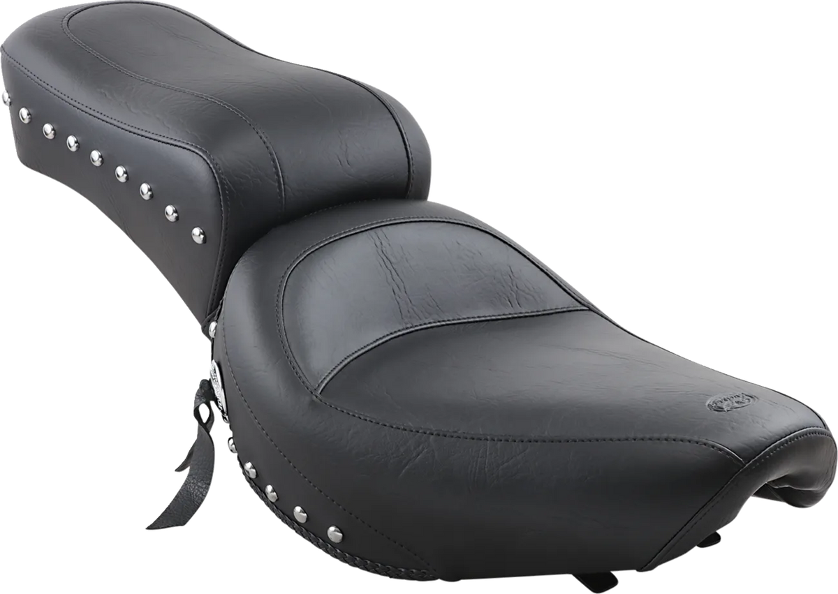 Studded 2-Up Seat