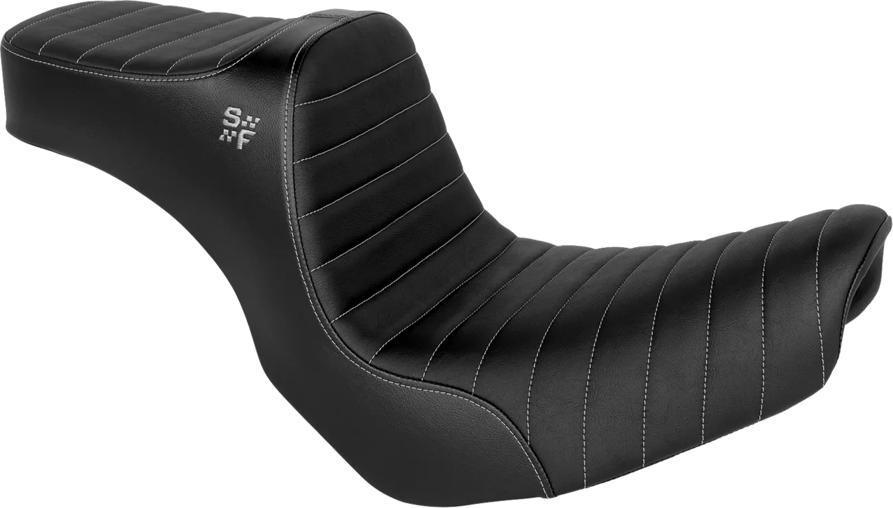 Chariot Seat