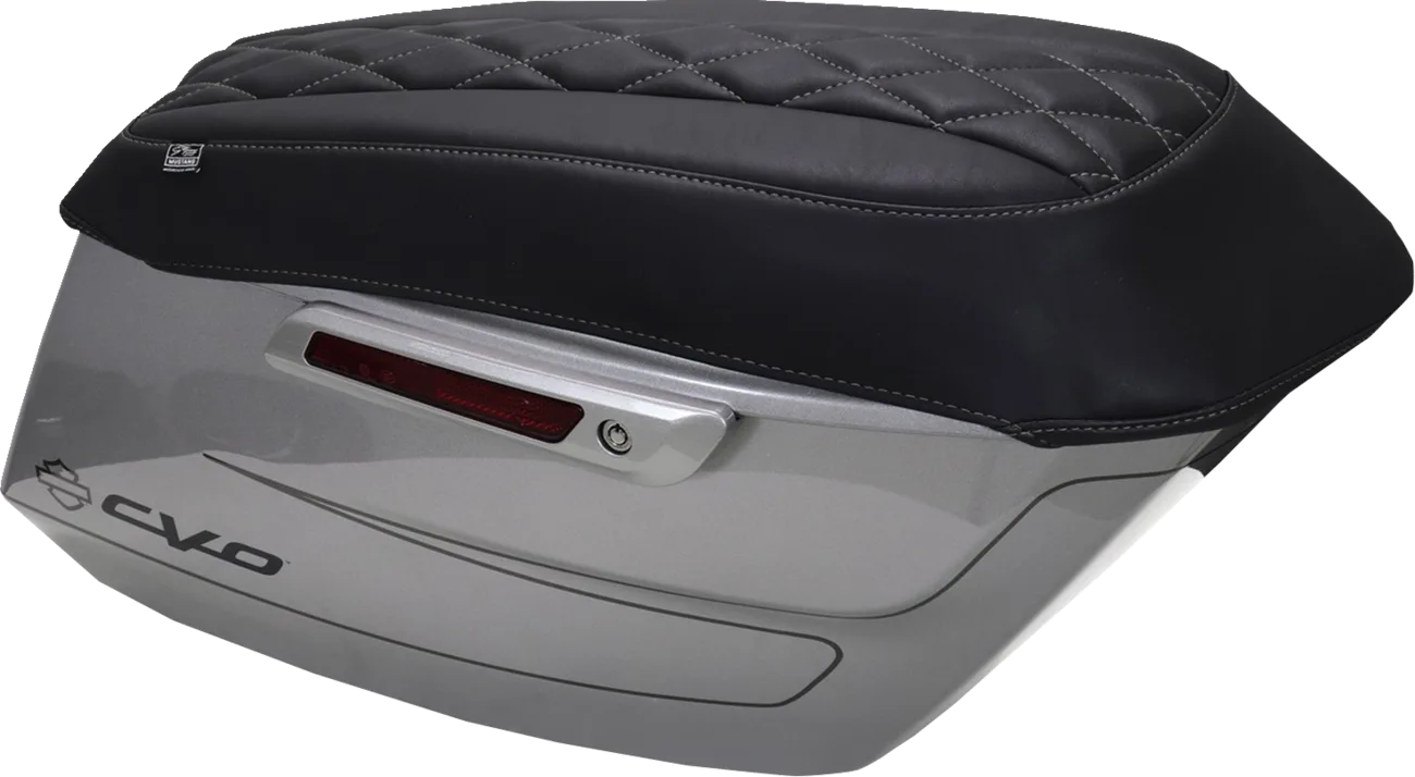 Deluxe Diamond Saddlebag Lid Covers