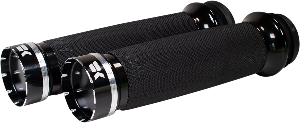 Tracer Grips