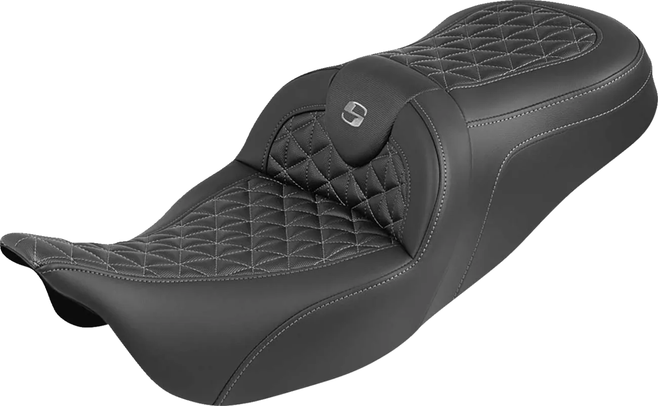 RoadSofa™ Tri Gripper Seat