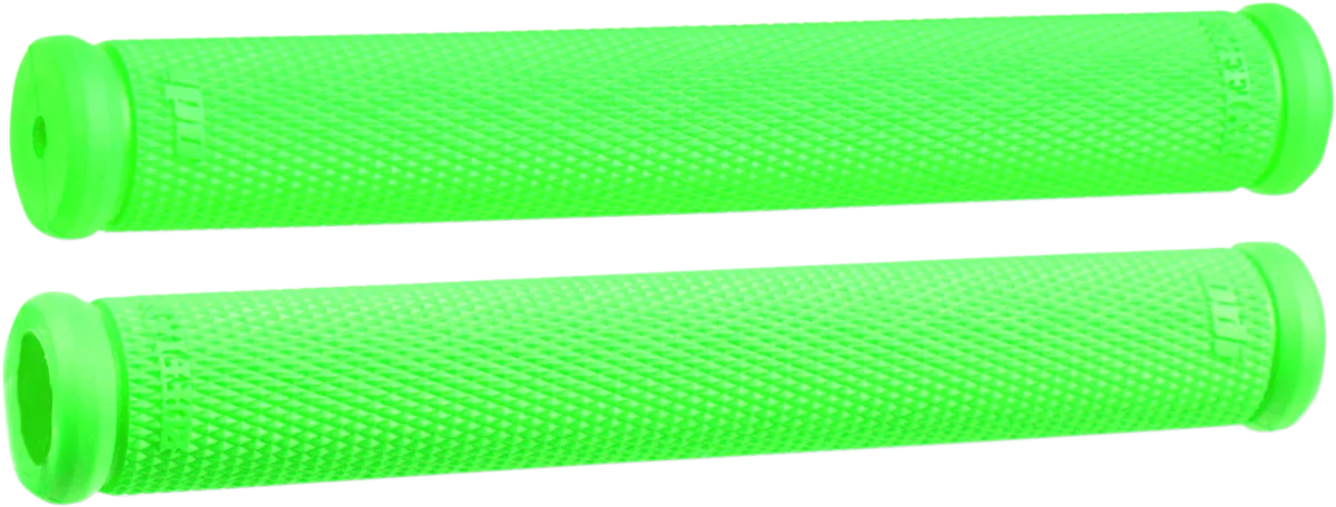 Snow Ruffian Grips