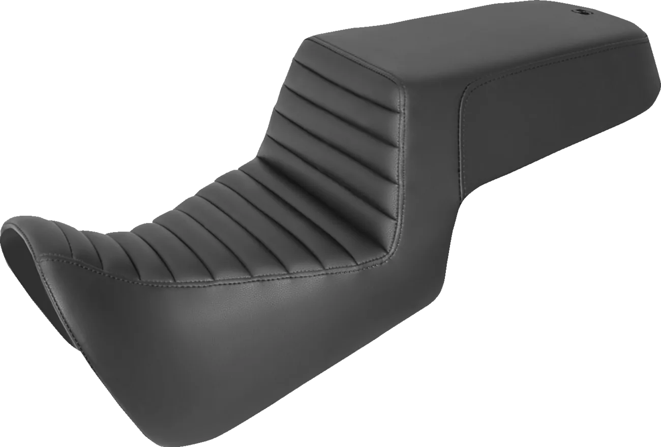 Step-Up Seat — Rear Smooth/Front Tuck-n-Roll