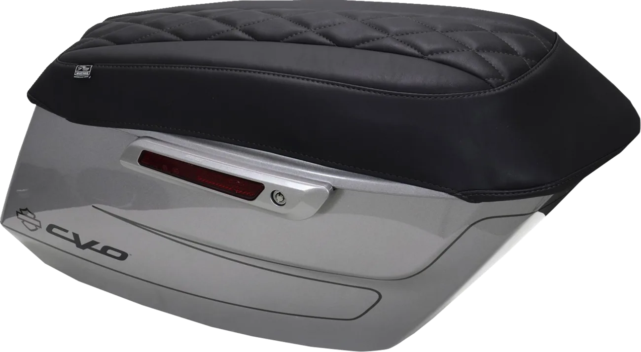Deluxe Diamond Saddlebag Lid Covers