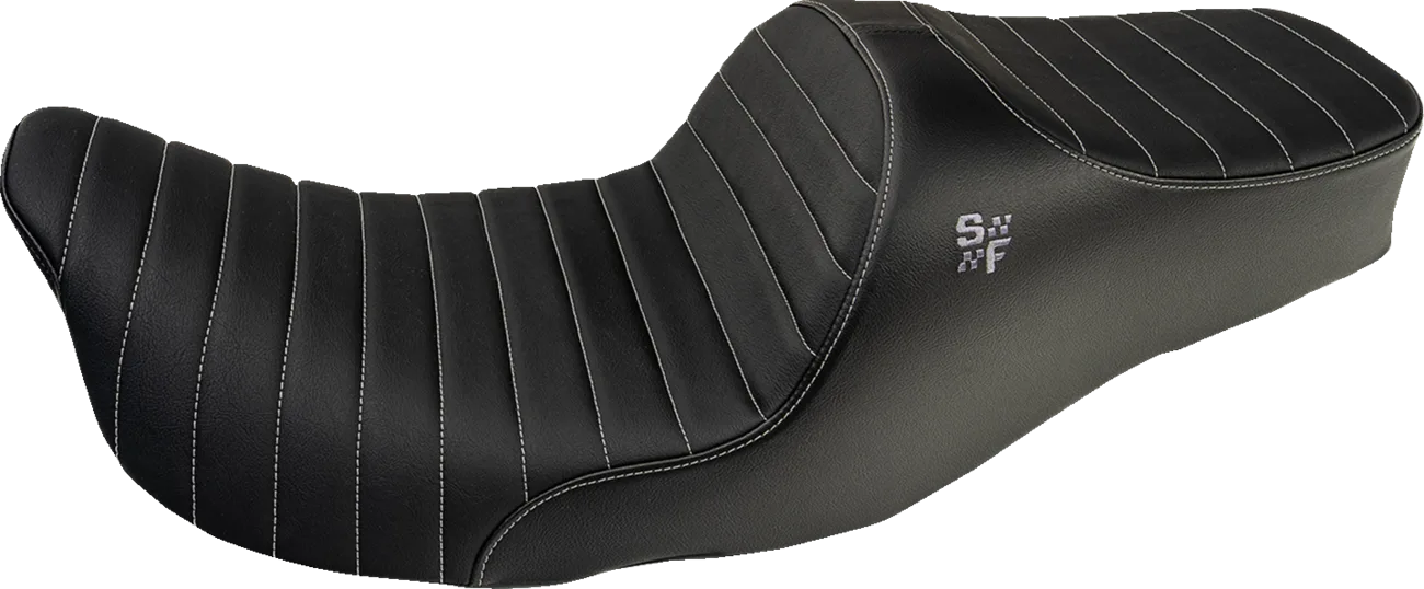 Chariot Seat
