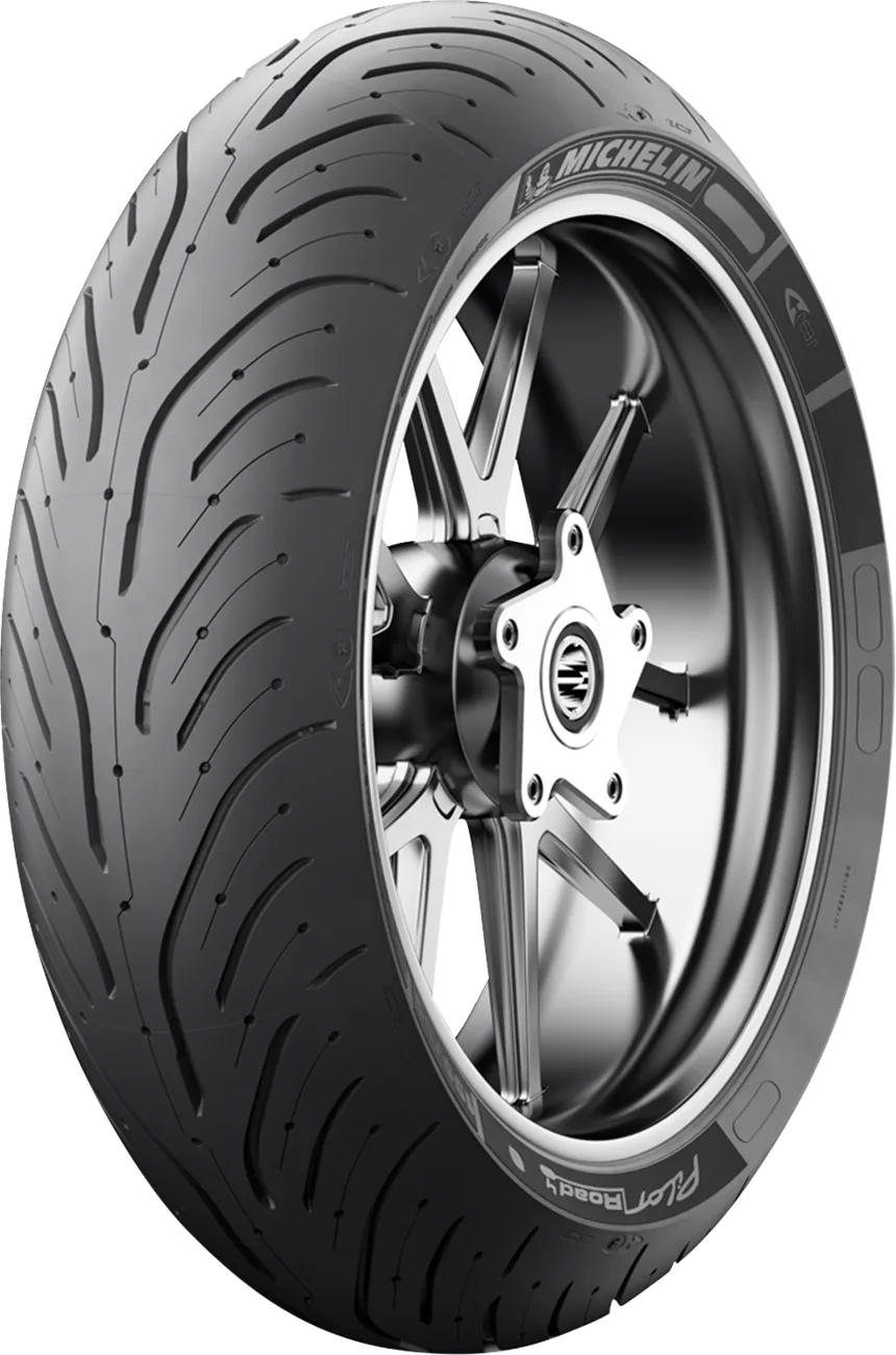 Pilot Road 4 Tire