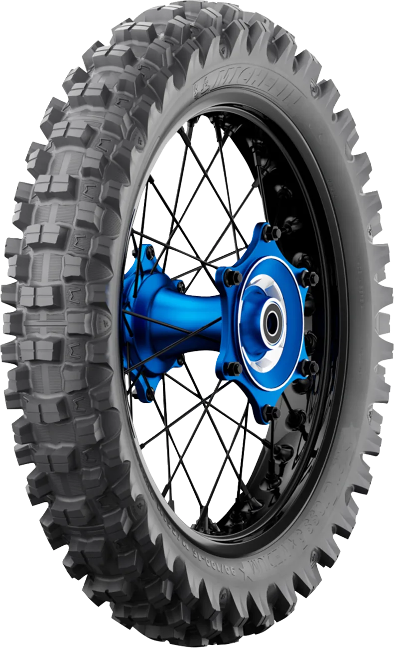 StarCross 5 Medium Tire