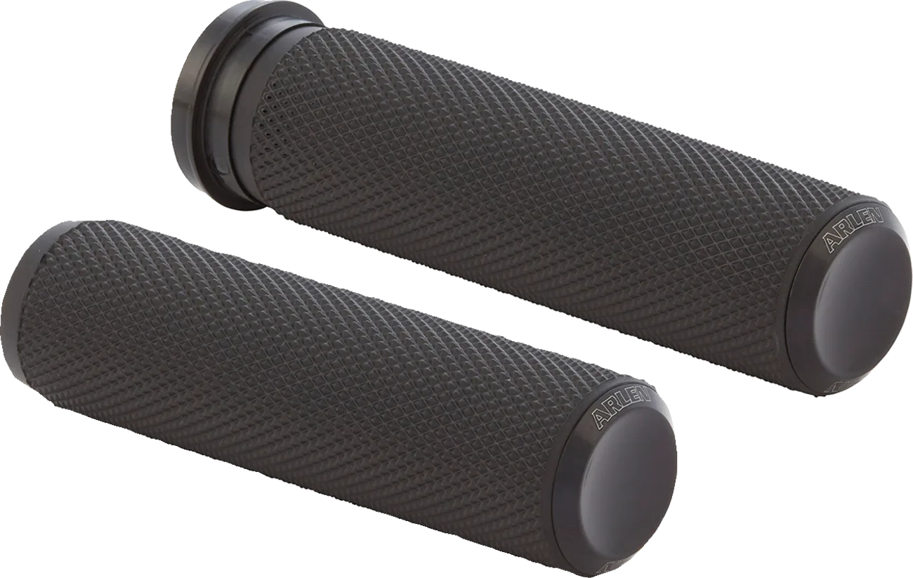 Knurled Grips