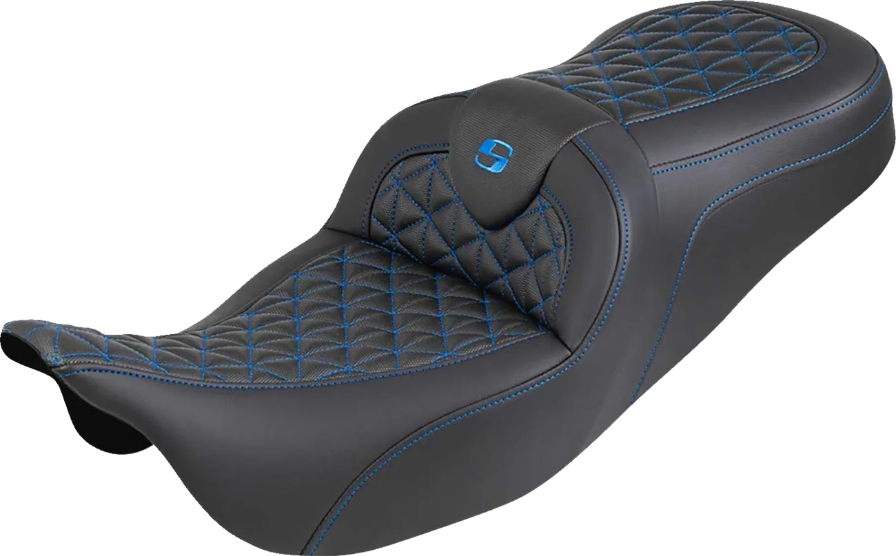 RoadSofa™ Tri Gripper Seat