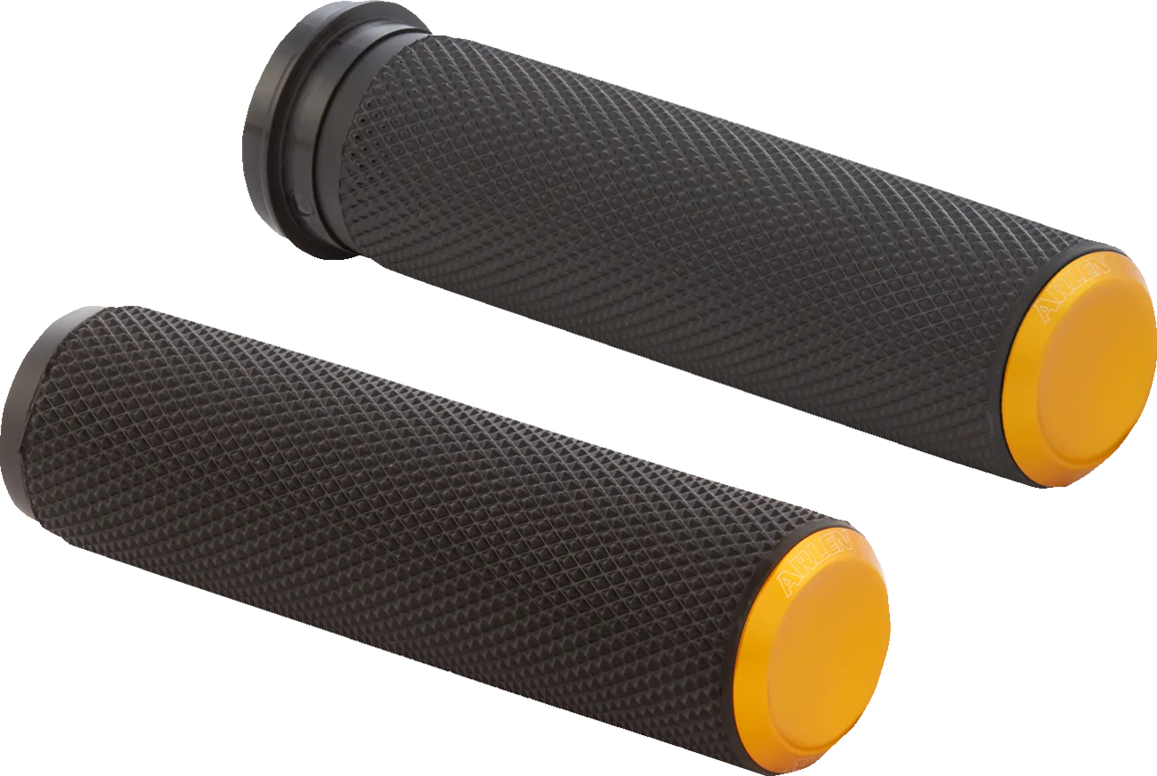 Knurled Grips