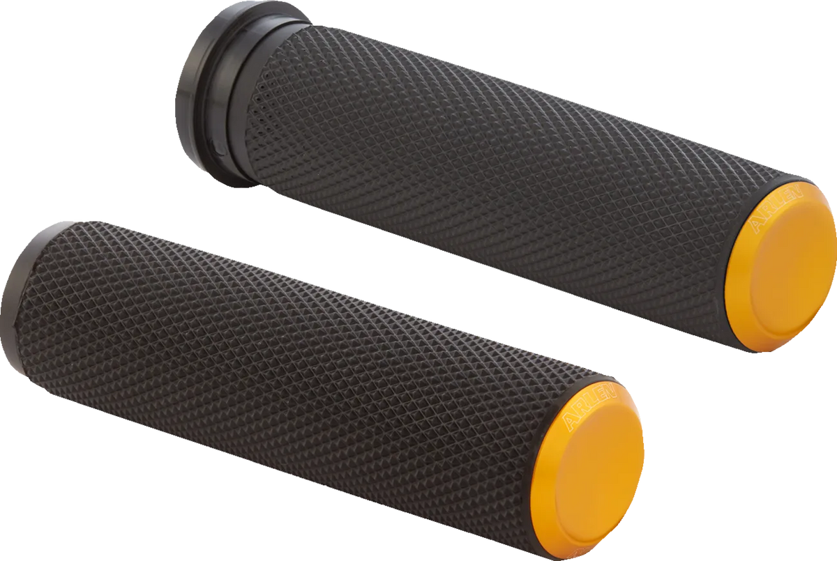 Knurled Grips
