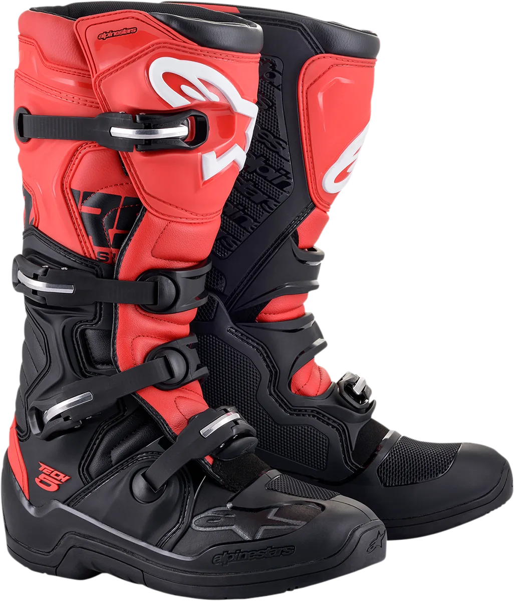 Tech 5 Boots