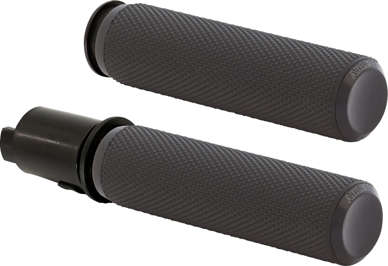 Knurled Grips