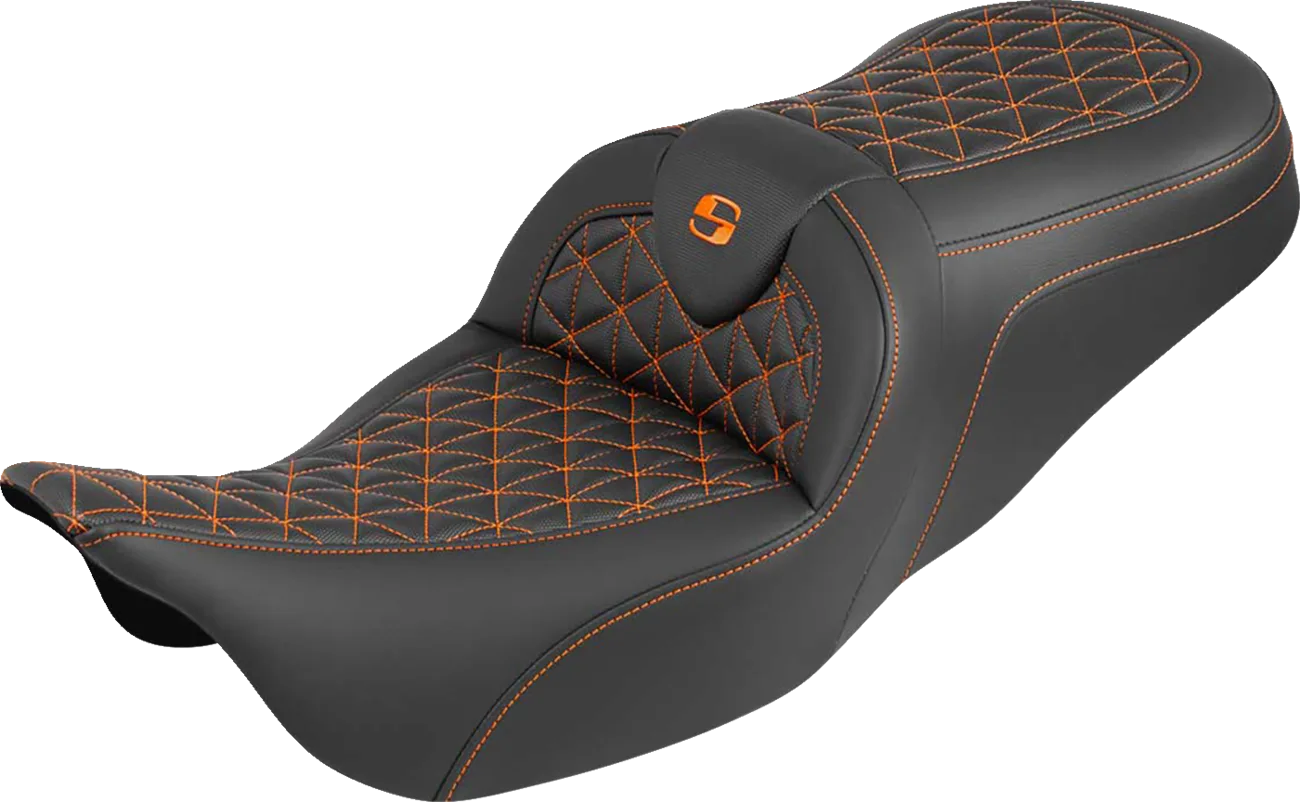 RoadSofa™ Tri Gripper Seat