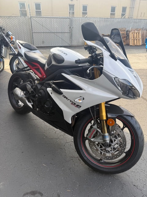 2013 Triumph Daytona 675 R