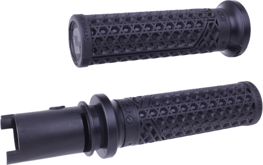 V-TWIN LOCK-ON; VANS SIGNATURE `23-24 CVO BLACK/ MATTE BLACK